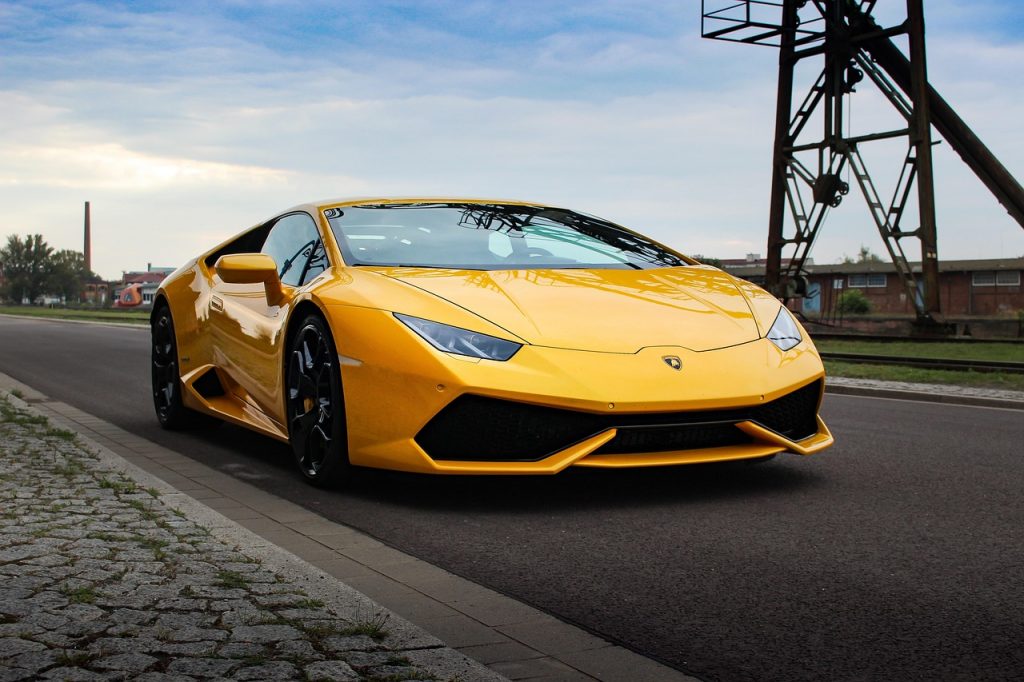 A yellow Lamborghini or any high-value supercar can be legally registered through a Montana LLC, allowing owners to avoid sales tax, bypass emissions testing, and enjoy nationwide-valid registration.